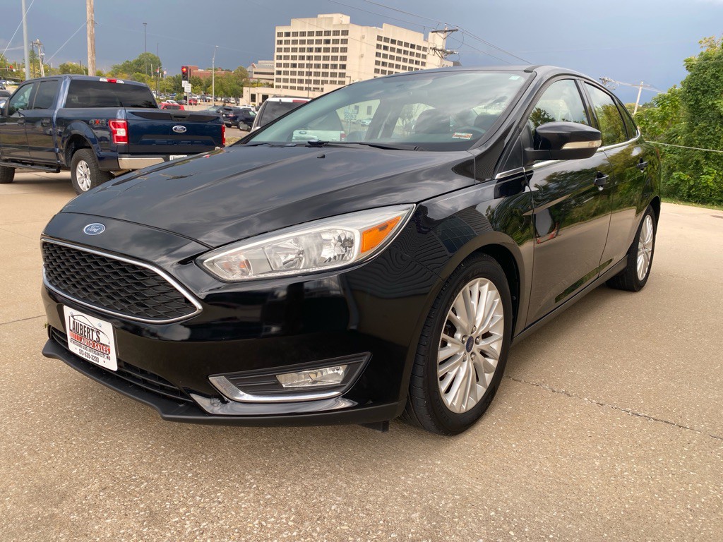 2016 Ford Focus Image 5