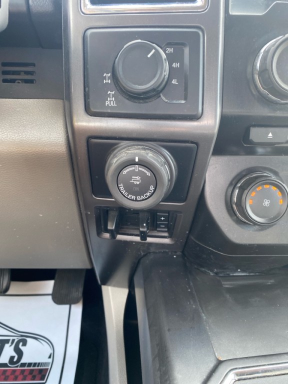 2016 Ford F-150 Image 18