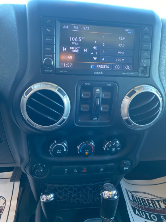 2018 Jeep Wrangler Unlimited Image 16