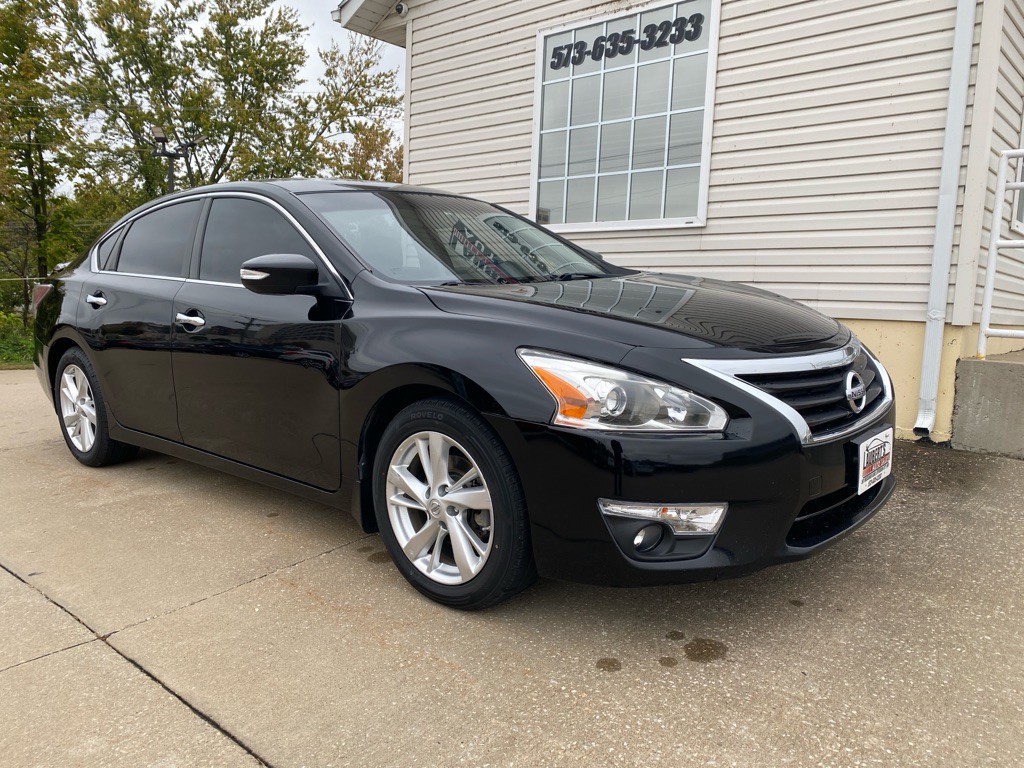 2015 Nissan Altima Image 2