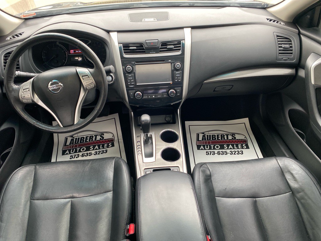 2015 Nissan Altima Image 13