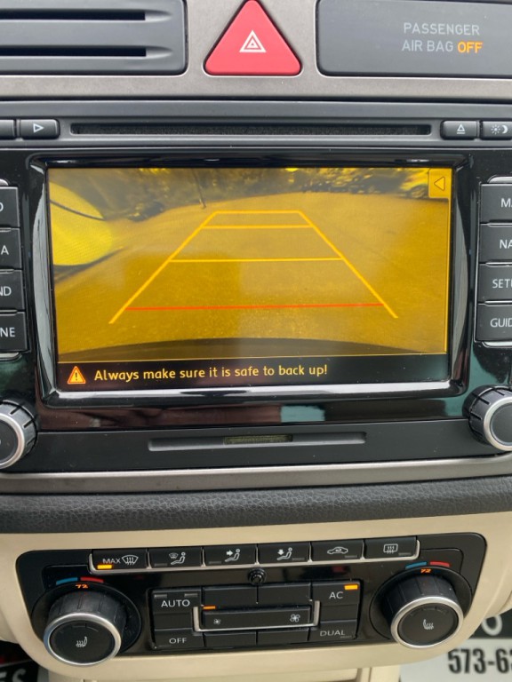 2011 Volkswagen Tiguan Image 18