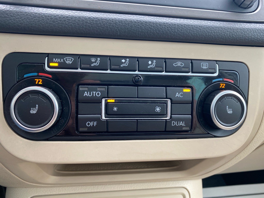 2011 Volkswagen Tiguan Image 19