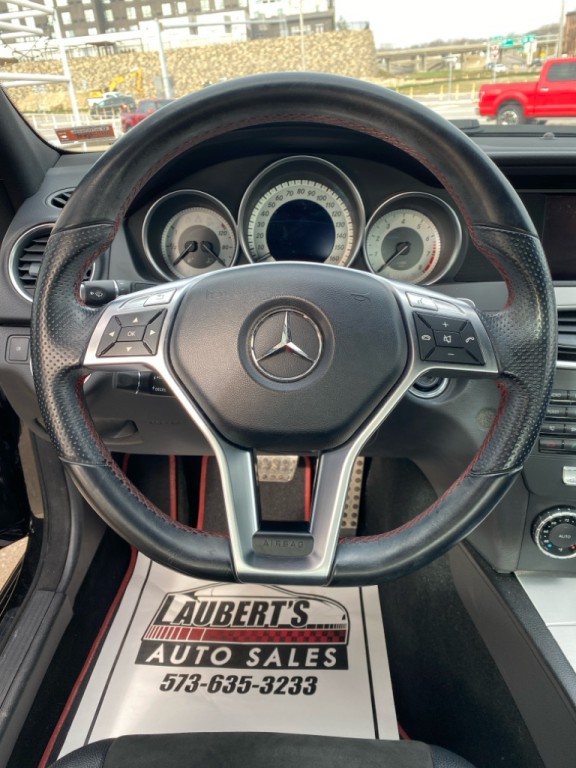 2013 Mercedes-Benz C-Class Image 16