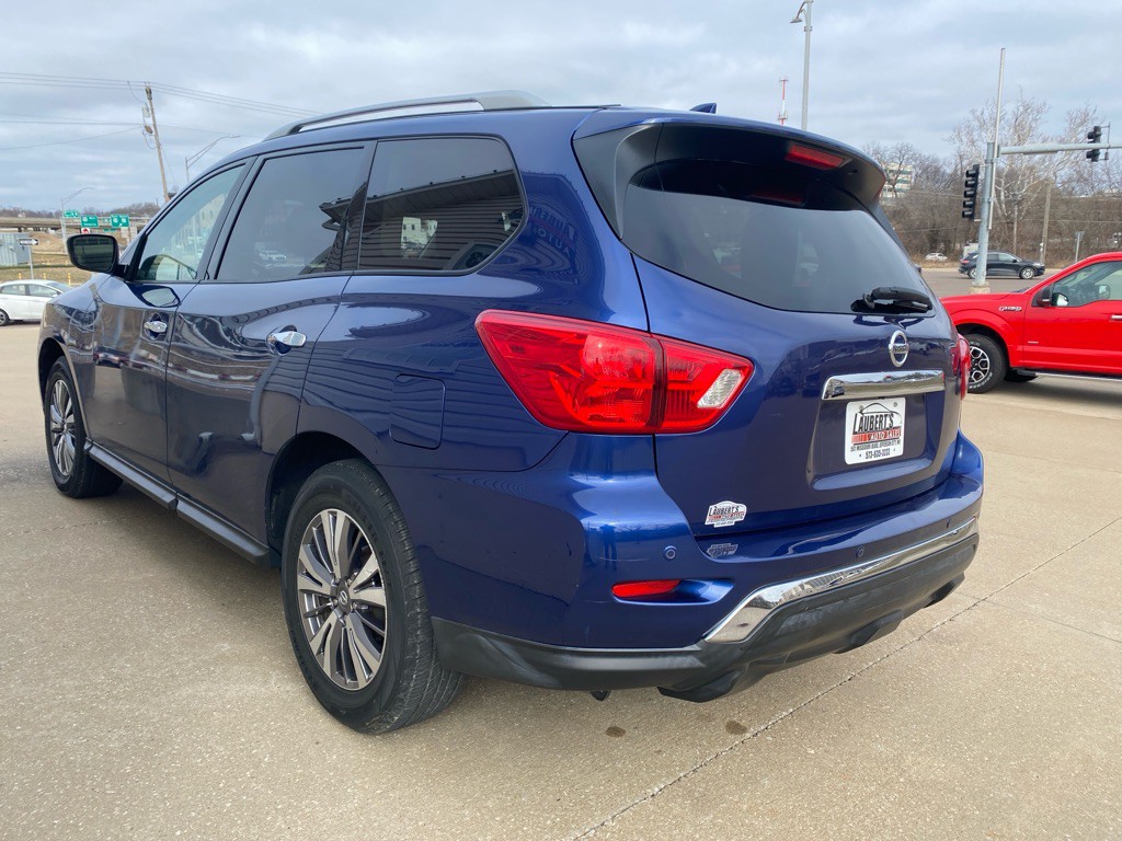 2020 Nissan Pathfinder Image 4
