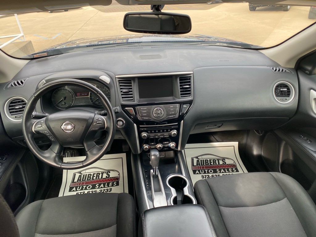 2020 Nissan Pathfinder Image 13