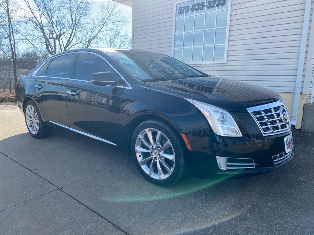 2014 Cadillac XTS Image 2