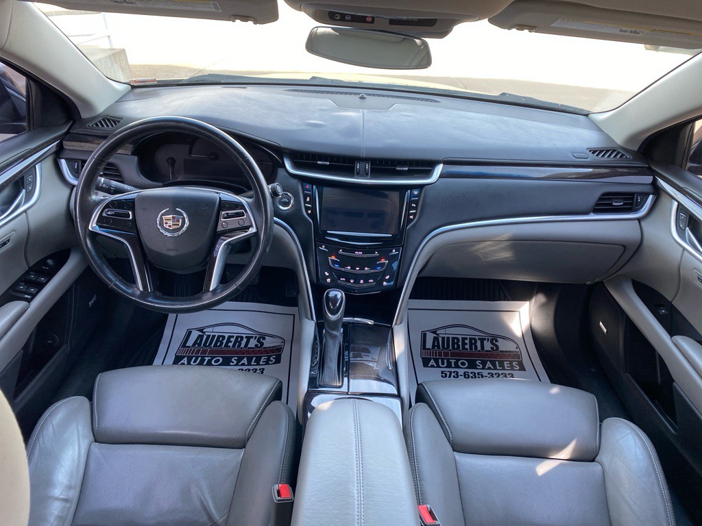 2014 Cadillac XTS Image 12