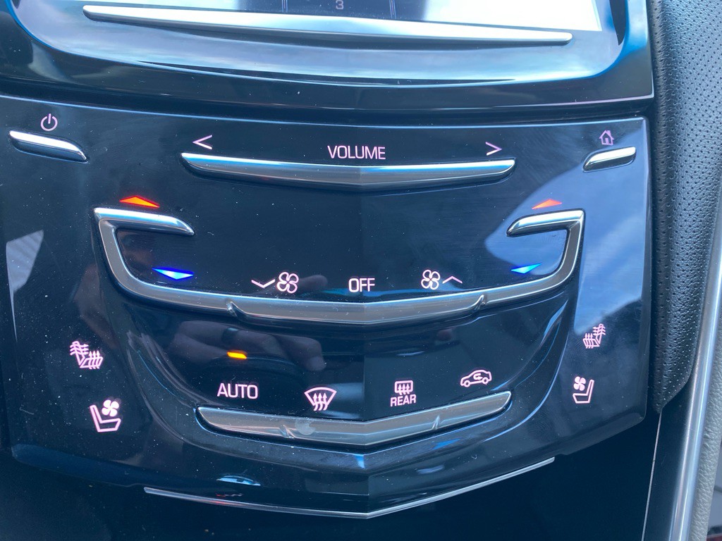 2014 Cadillac XTS Image 19