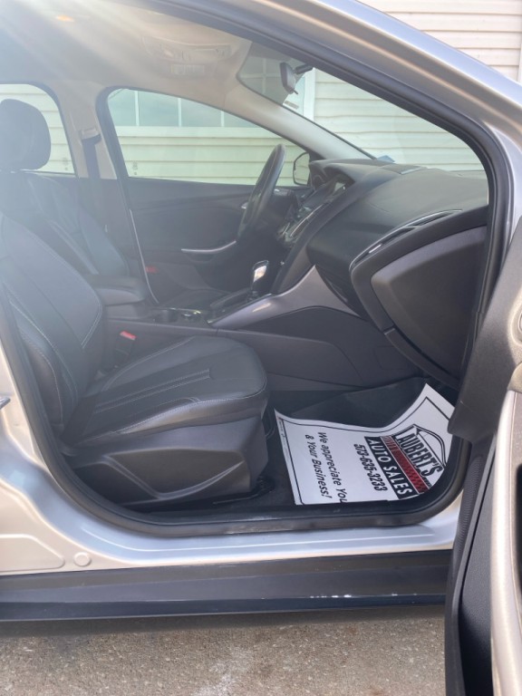 2014 Ford Focus Image 12