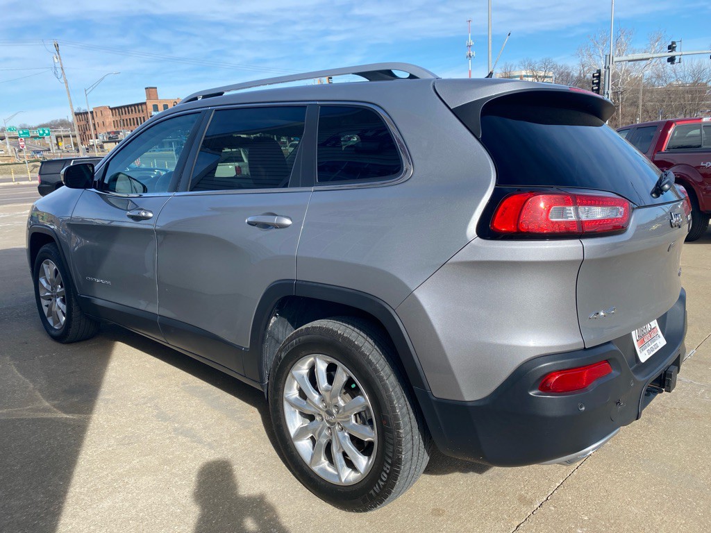 2015 Jeep Cherokee Image 4