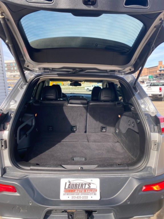 2015 Jeep Cherokee Image 8