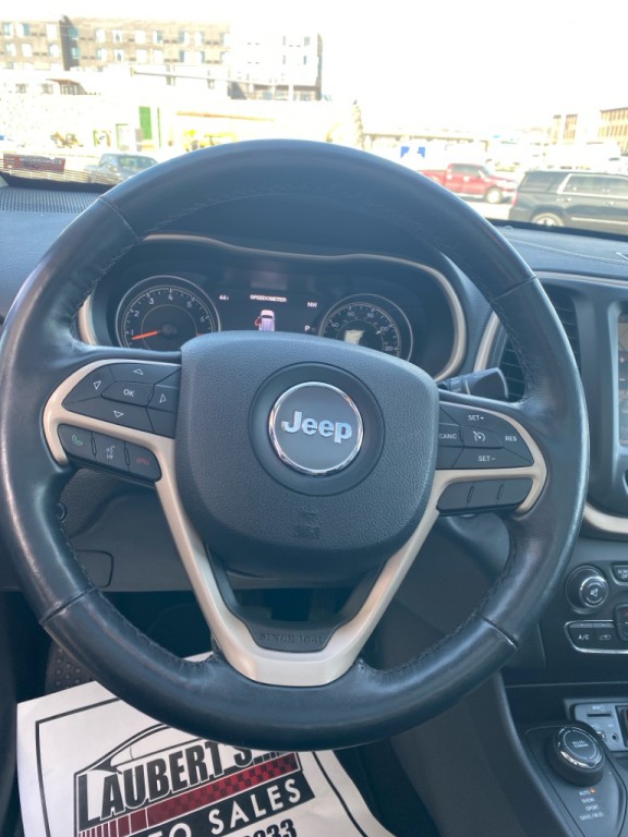 2015 Jeep Cherokee Image 21