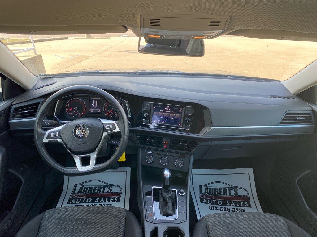 2019 Volkswagen Jetta Image 14