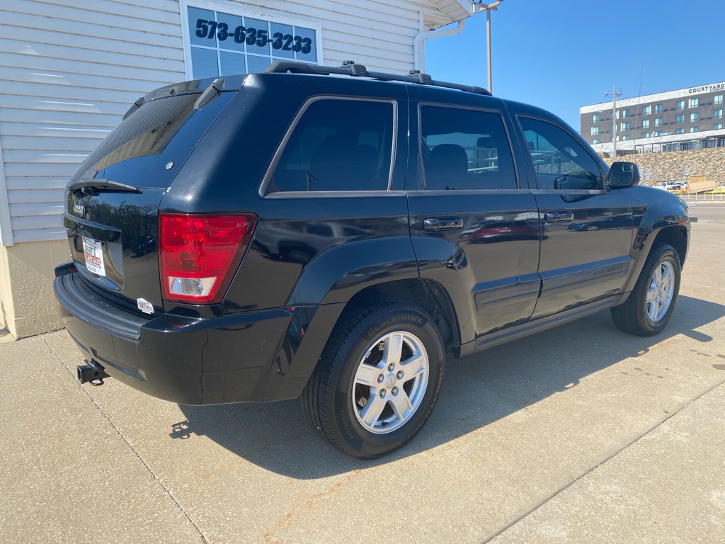 2006 Jeep Grand Cherokee Image 3