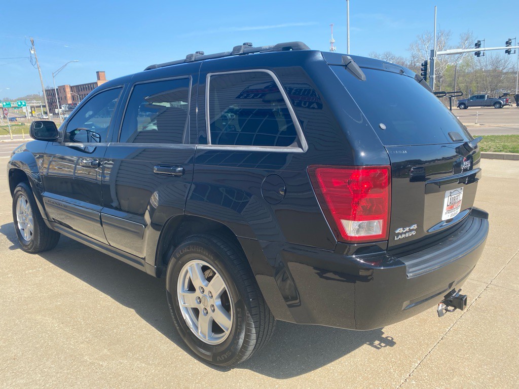2006 Jeep Grand Cherokee Image 4