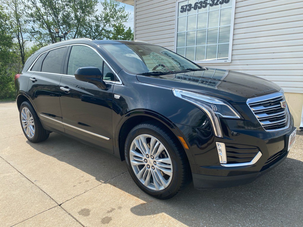 2019 Cadillac XT5 Image 2