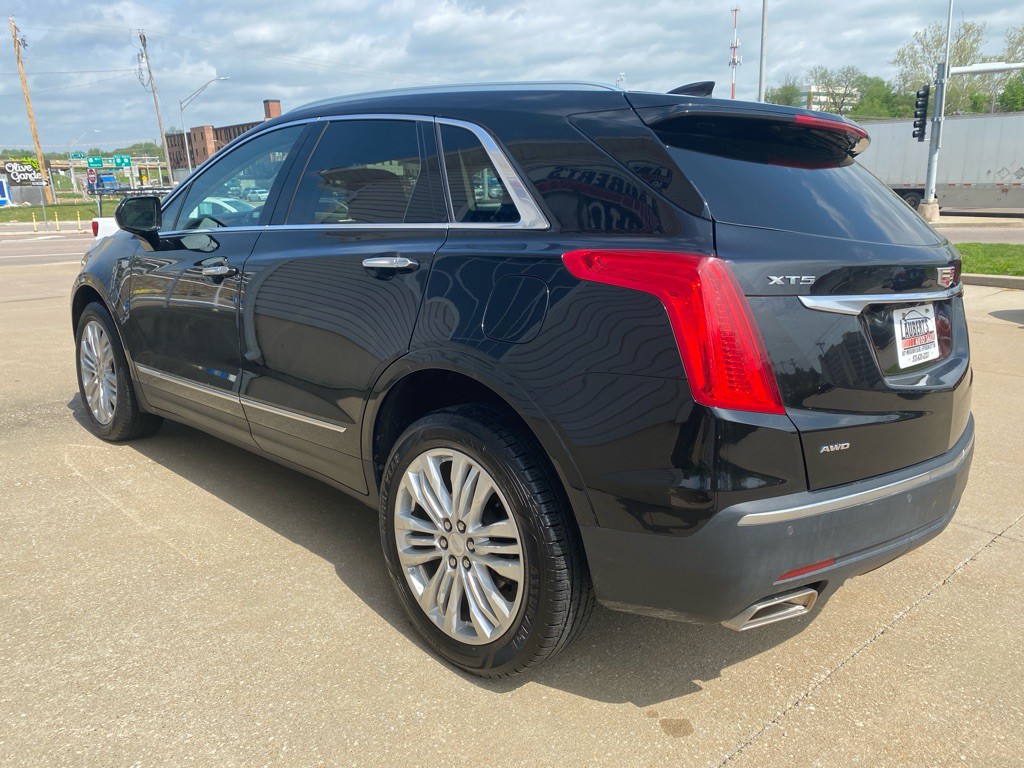 2019 Cadillac XT5 Image 4