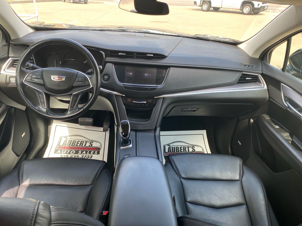 2019 Cadillac XT5 Image 12