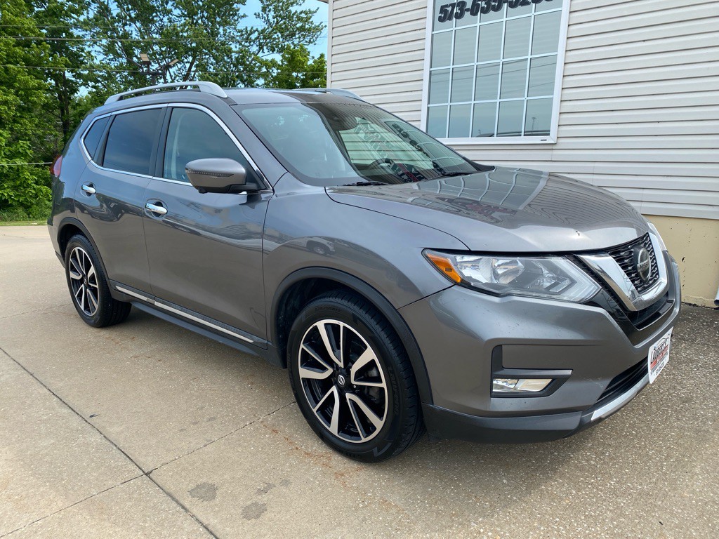 2019 Nissan Rogue Image 2