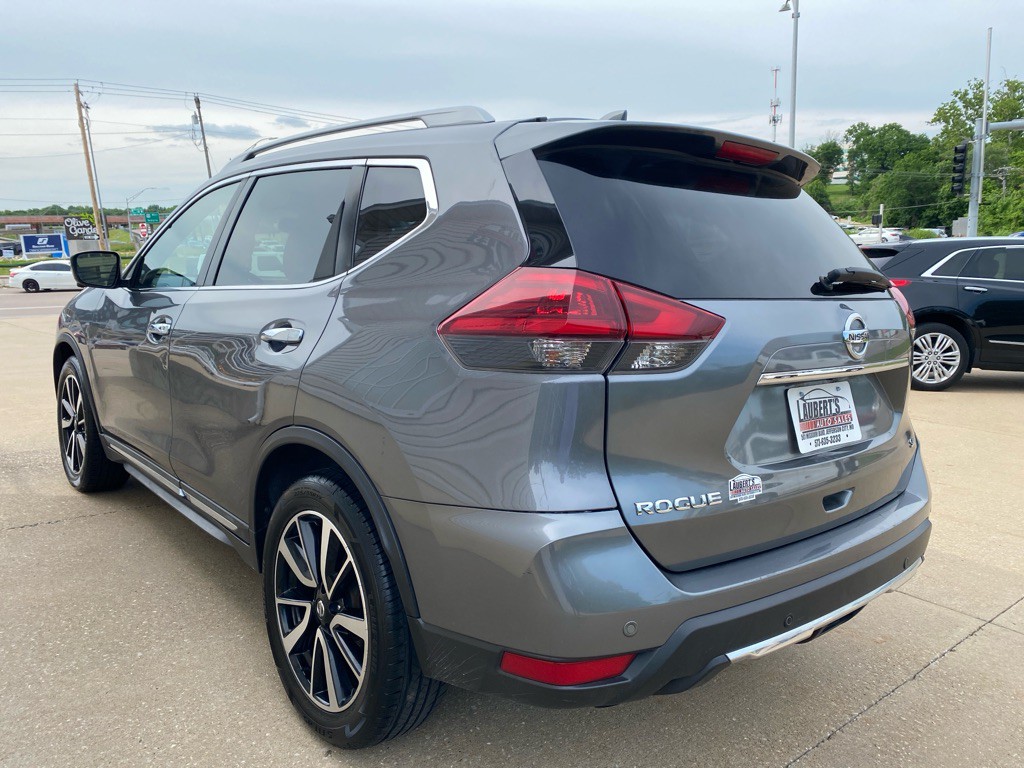 2019 Nissan Rogue Image 4