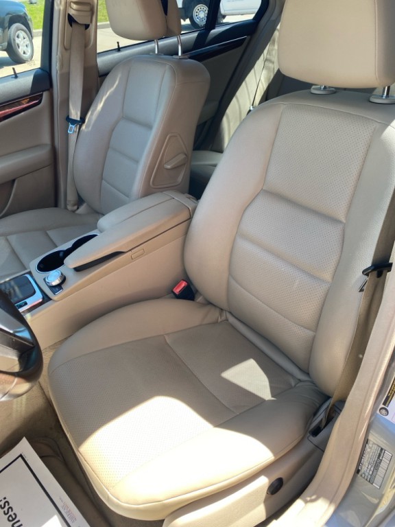2012 Mercedes-Benz C-Class Image 14