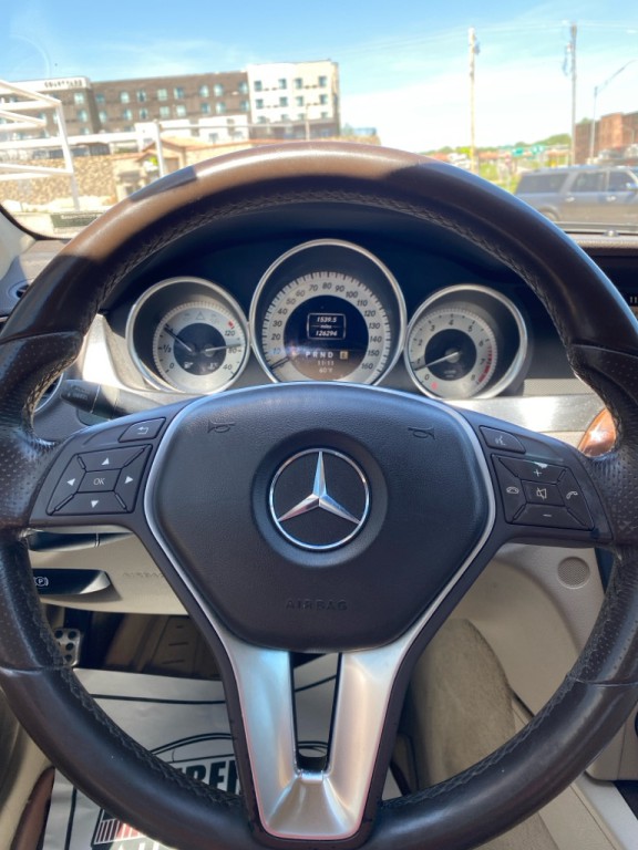 2012 Mercedes-Benz C-Class Image 19