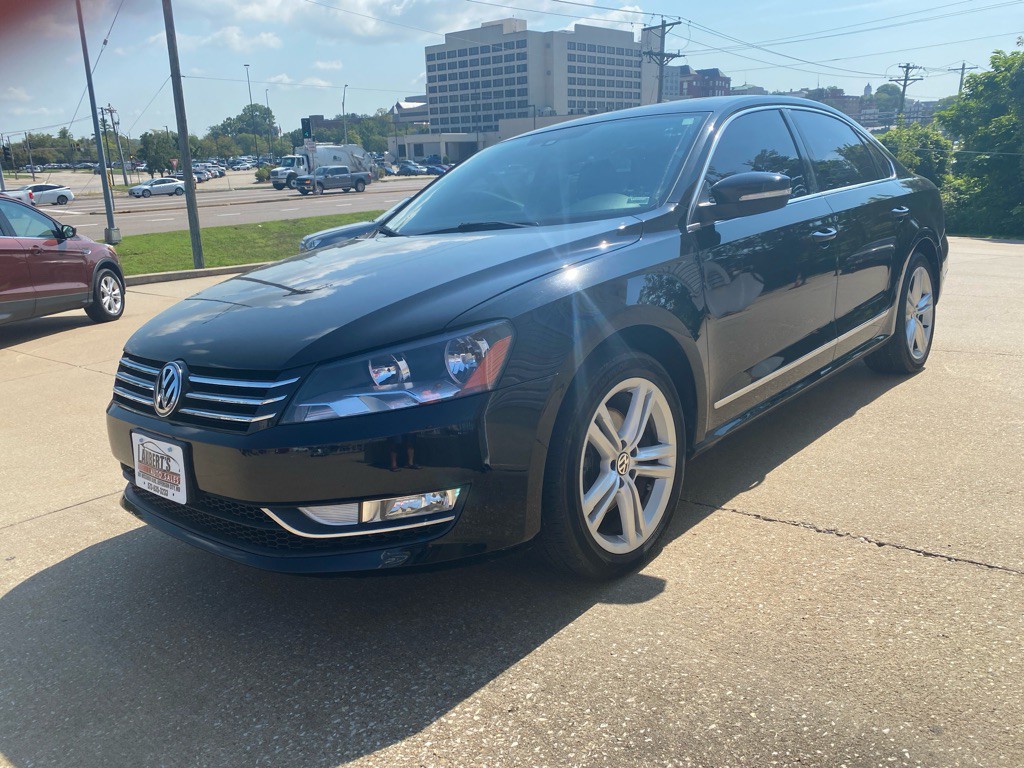 2014 Volkswagen Passat Image 5