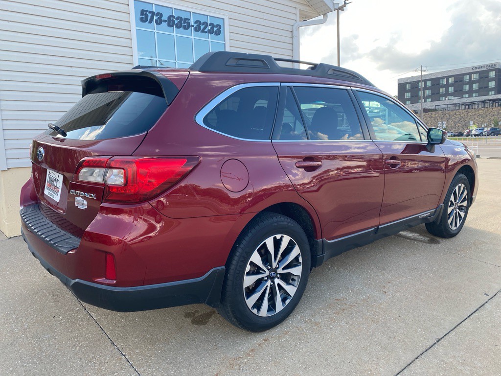 2015 Subaru Outback Image 3