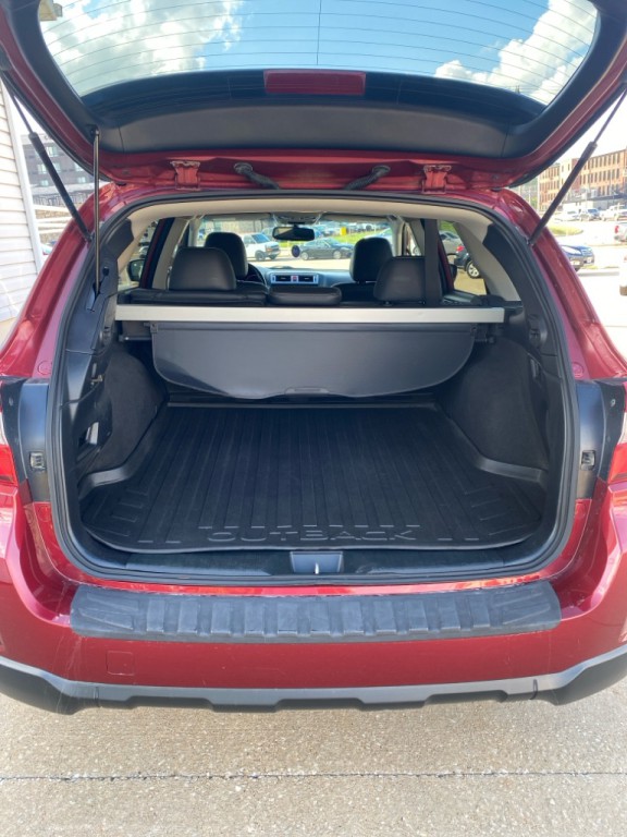 2015 Subaru Outback Image 8