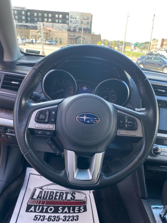 2015 Subaru Outback Image 15