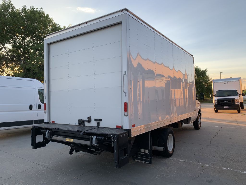 2023 Ford Econoline Image 3