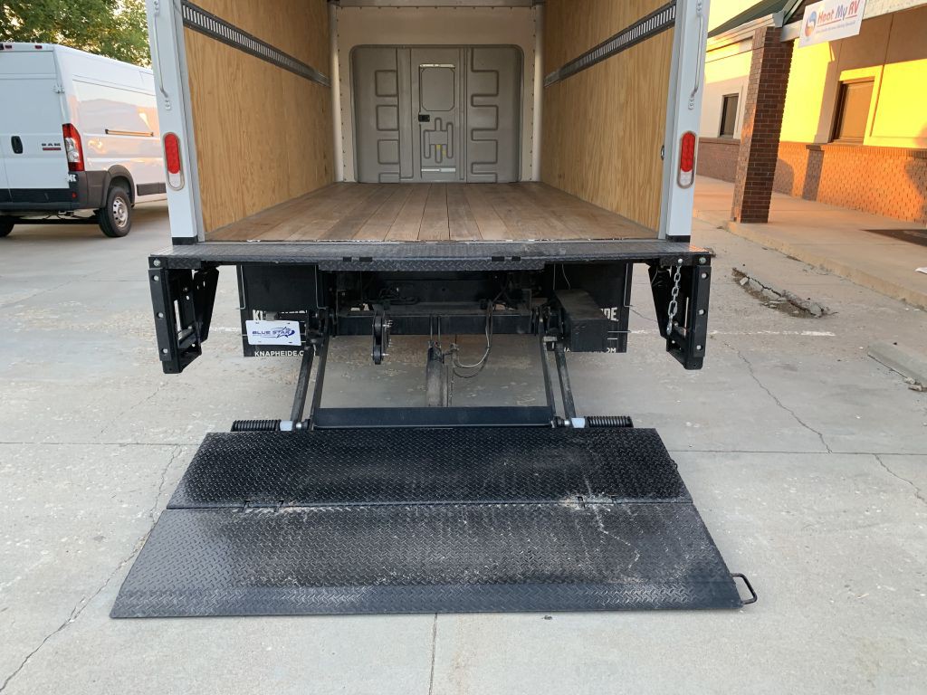 2023 Ford Econoline Image 5