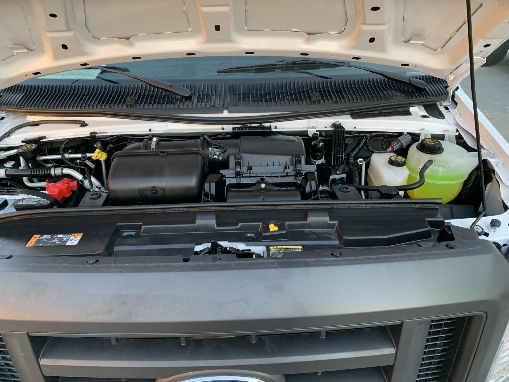 2023 Ford Econoline Image 12