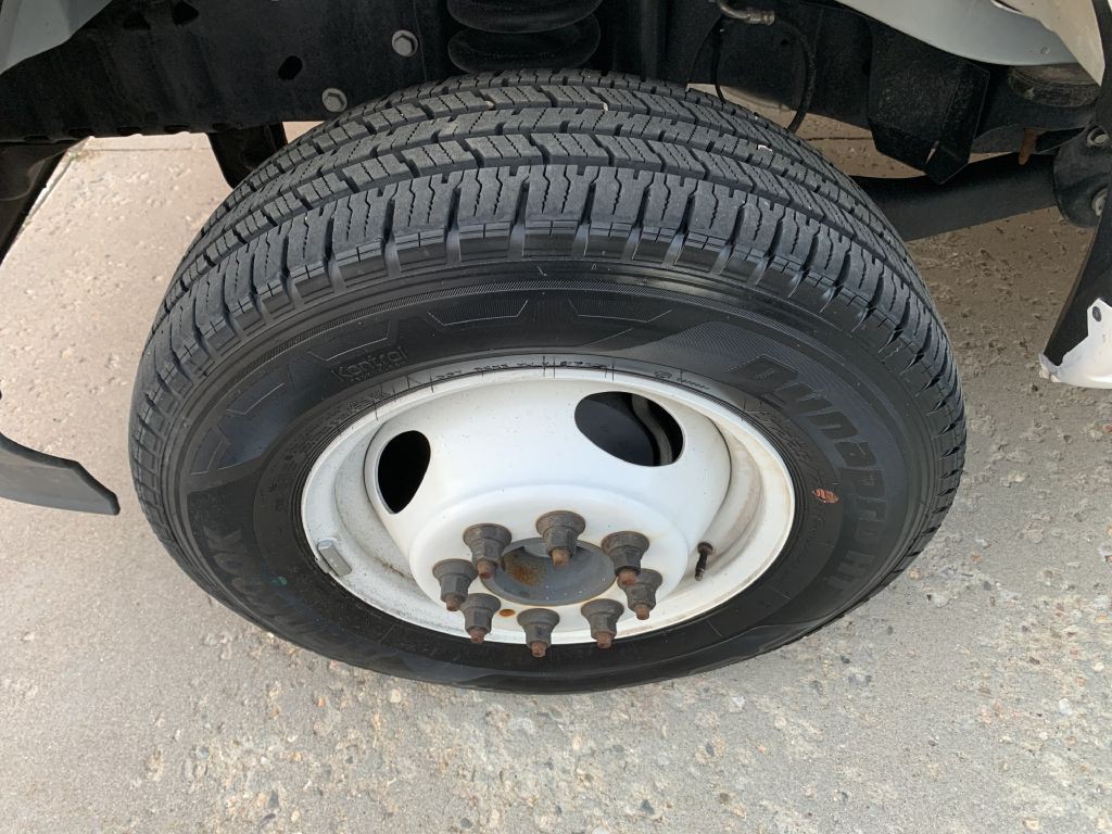 2023 Ford Econoline Image 13