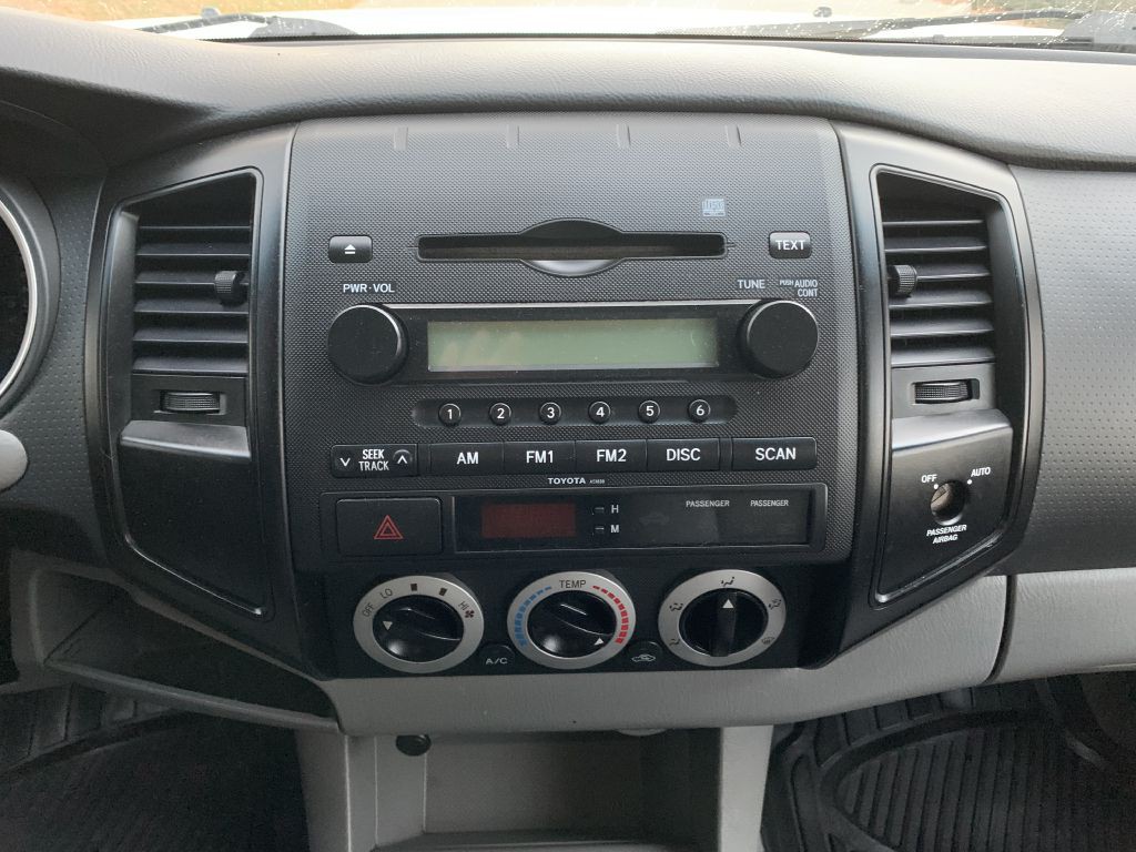 2007 Toyota Tacoma Image 12