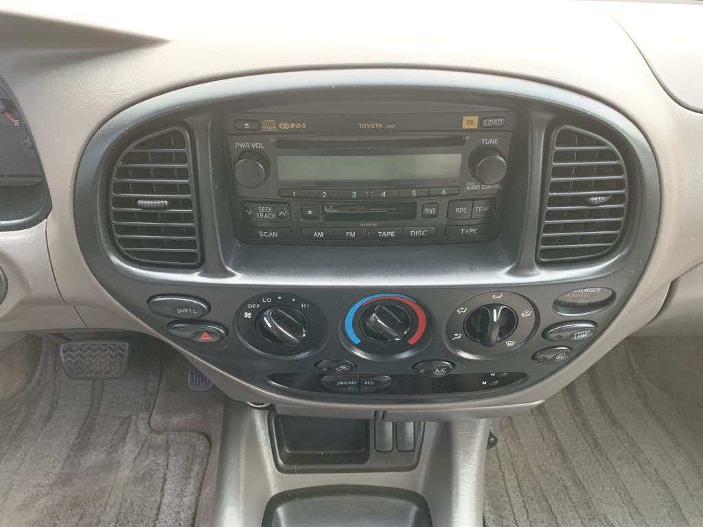 2006 Toyota Tundra Image 11