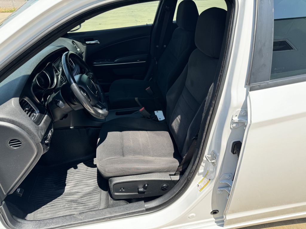 2019 Dodge Charger Image 10
