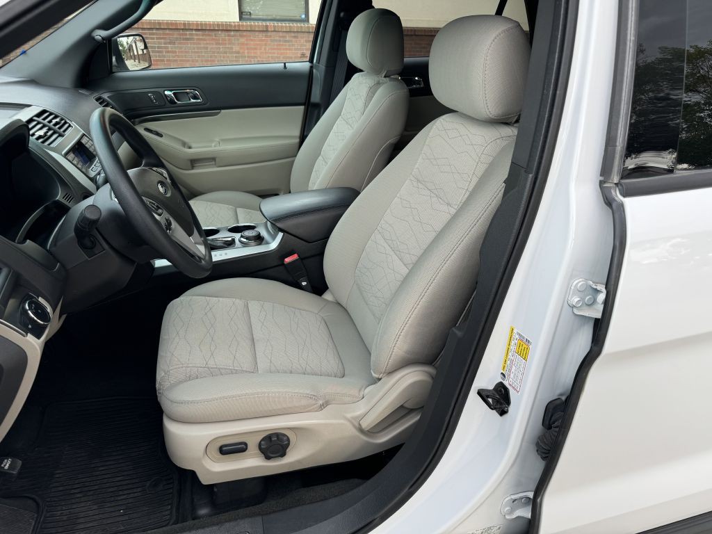 2013 Ford Explorer Image 10