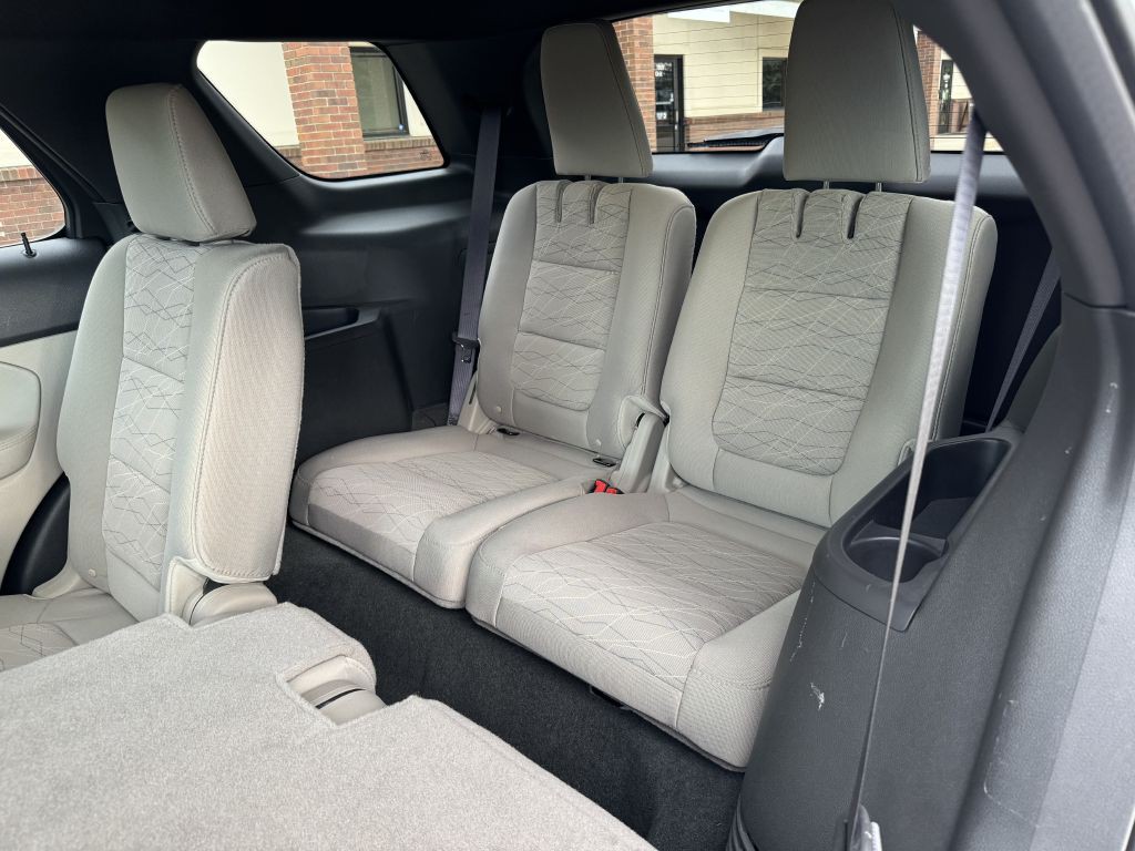 2013 Ford Explorer Image 17