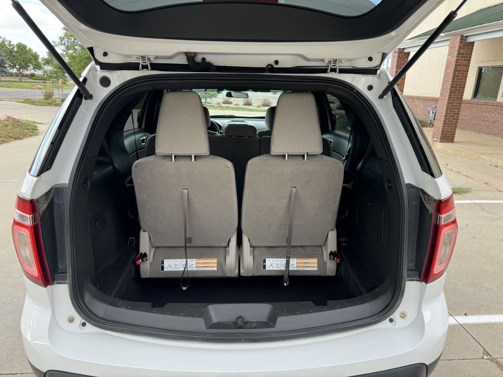 2013 Ford Explorer Image 18