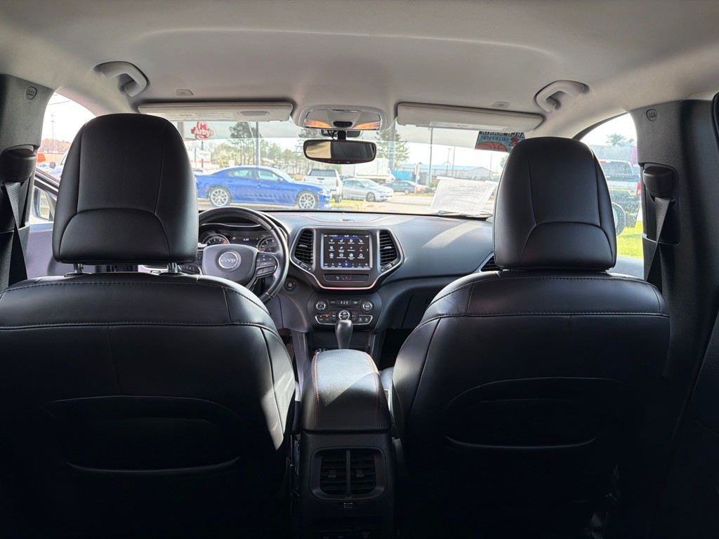 2019 Jeep Cherokee Image 19