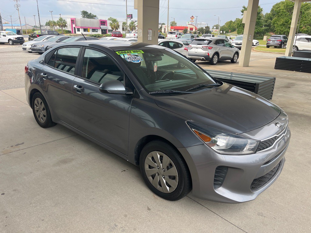 2020 Kia Rio Image 4