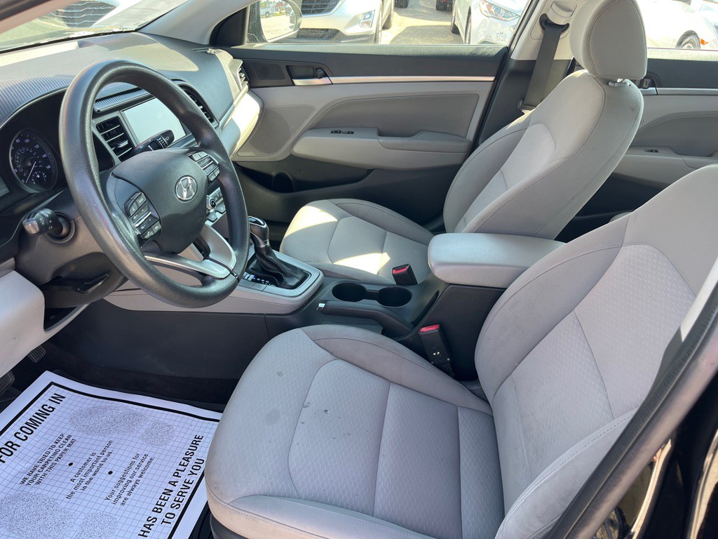 2020 Hyundai Elantra Image 7