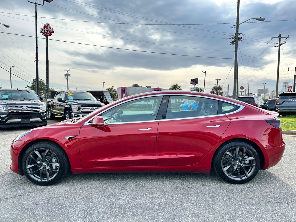 2018 Tesla Model 3 Image 2