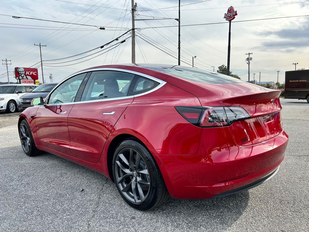 2018 Tesla Model 3 Image 3