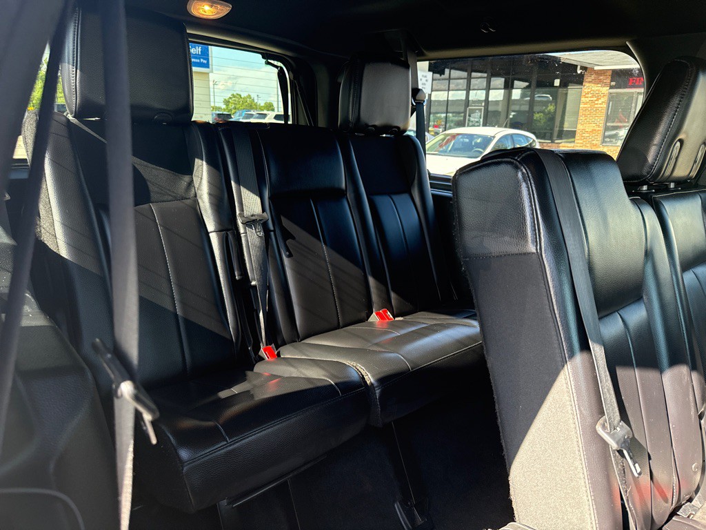 2016 Ford Expedition Image 8