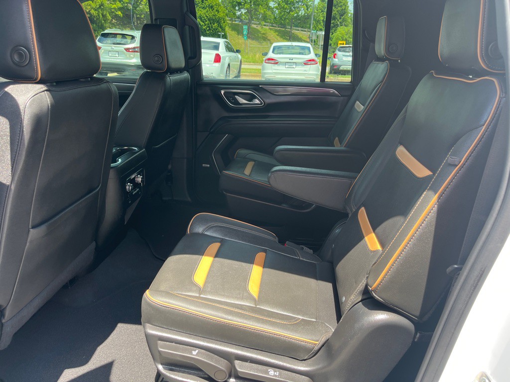 2022 GMC Yukon Image 10
