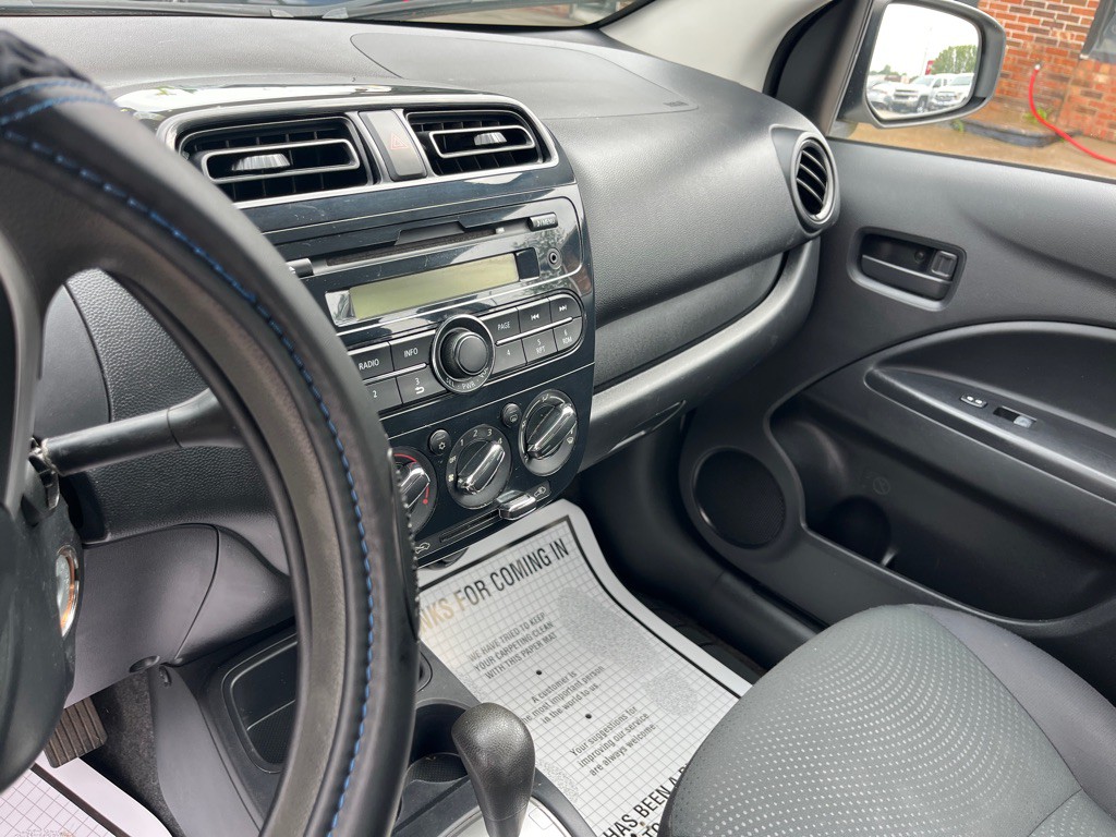 2017 Mitsubishi Mirage Image 9