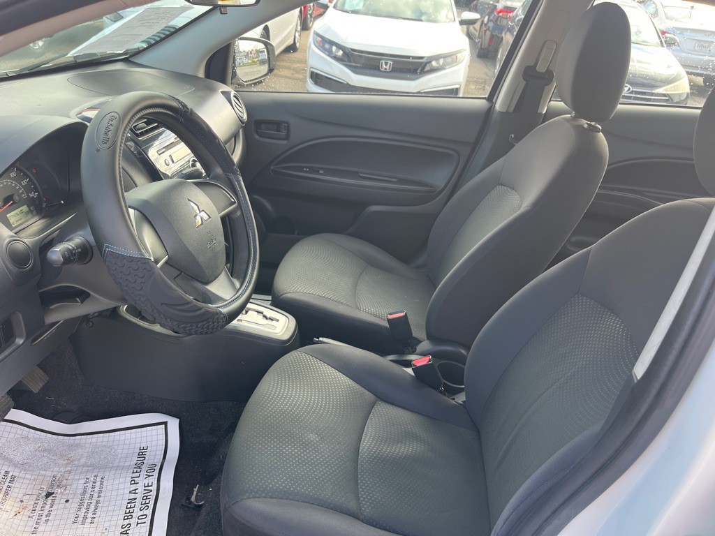 2017 Mitsubishi Mirage Image 8
